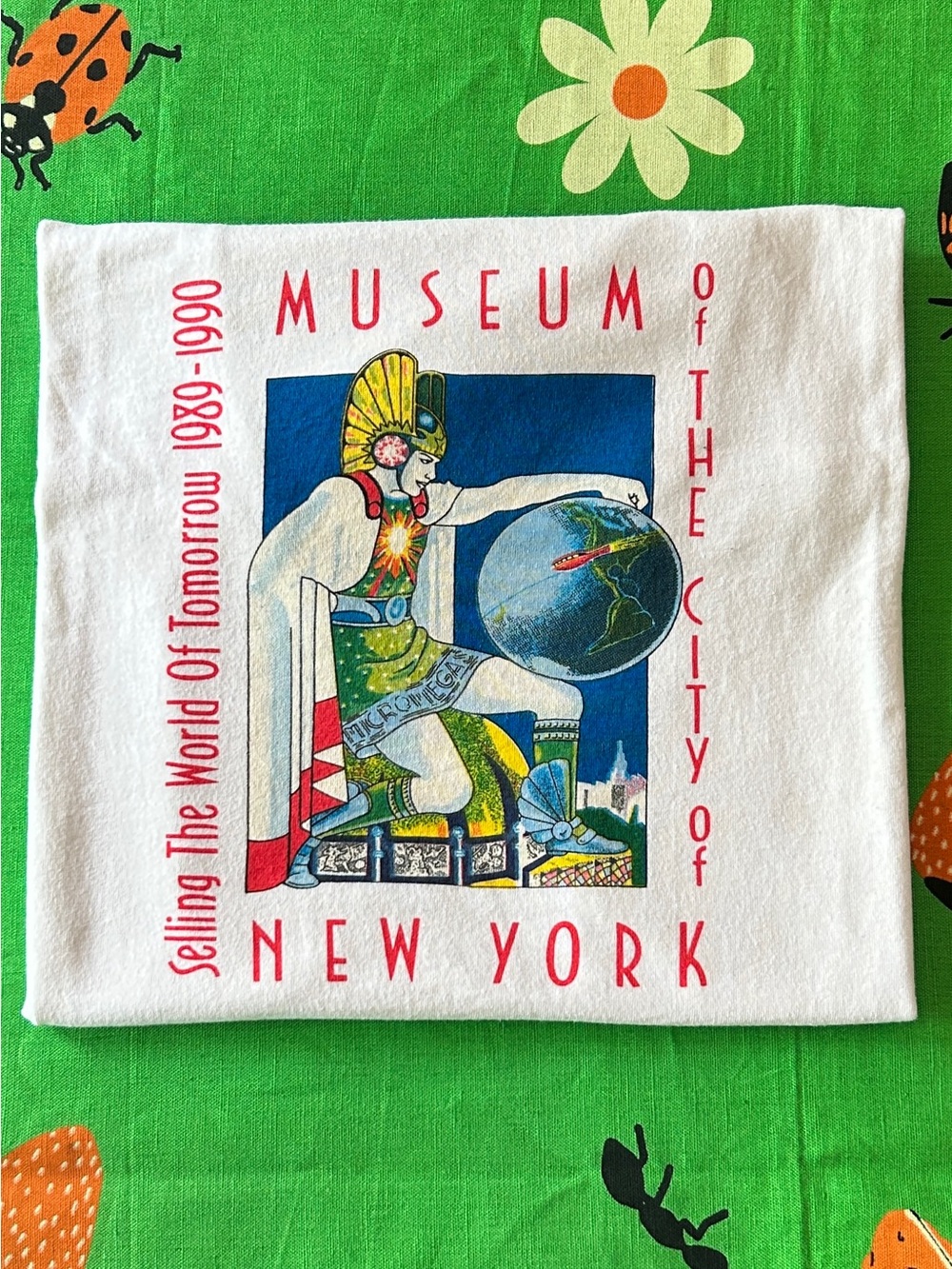 Vintage 90s NYC Museum Tee